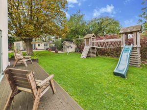 Gardens- click for photo gallery